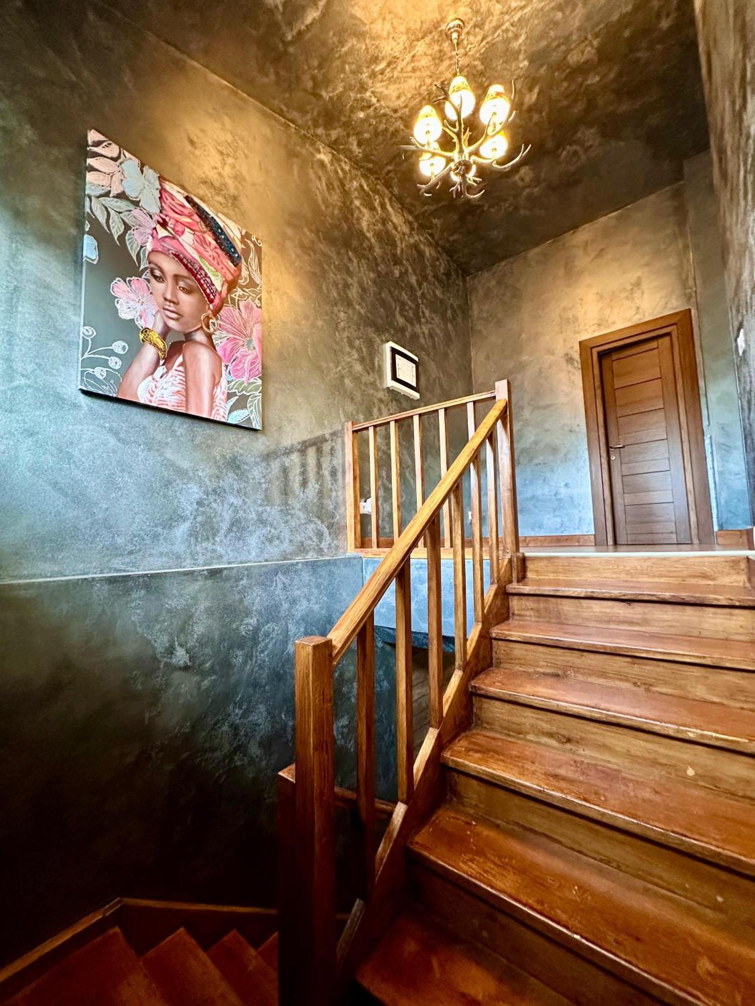 Madison Lake Villa Balotesti Dış mekan fotoğraf