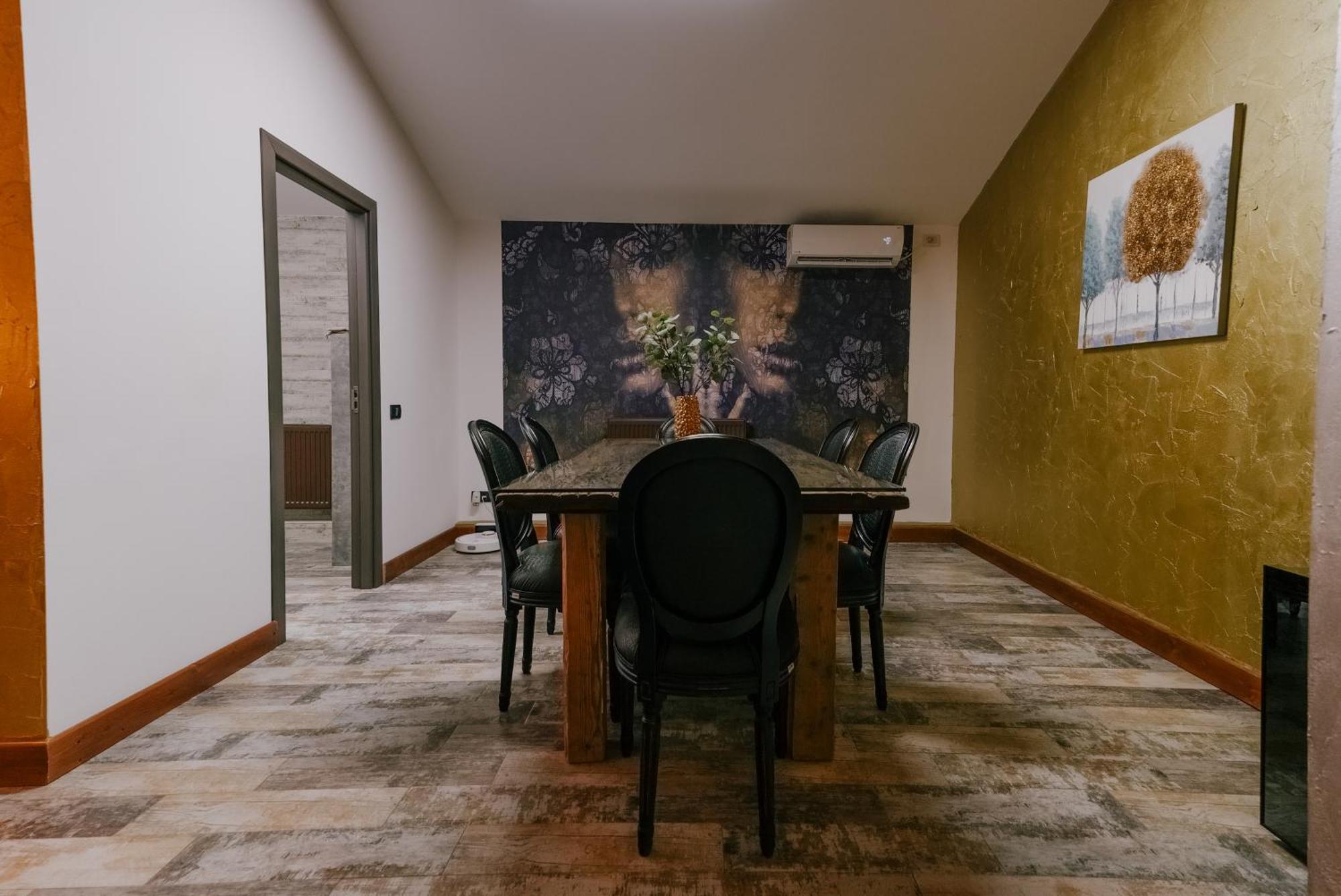 Madison Lake Villa Balotesti Dış mekan fotoğraf